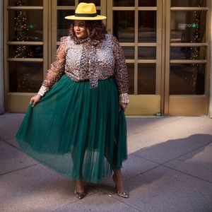 ELOQUII Hunter Green MIDI Tulle Skirt